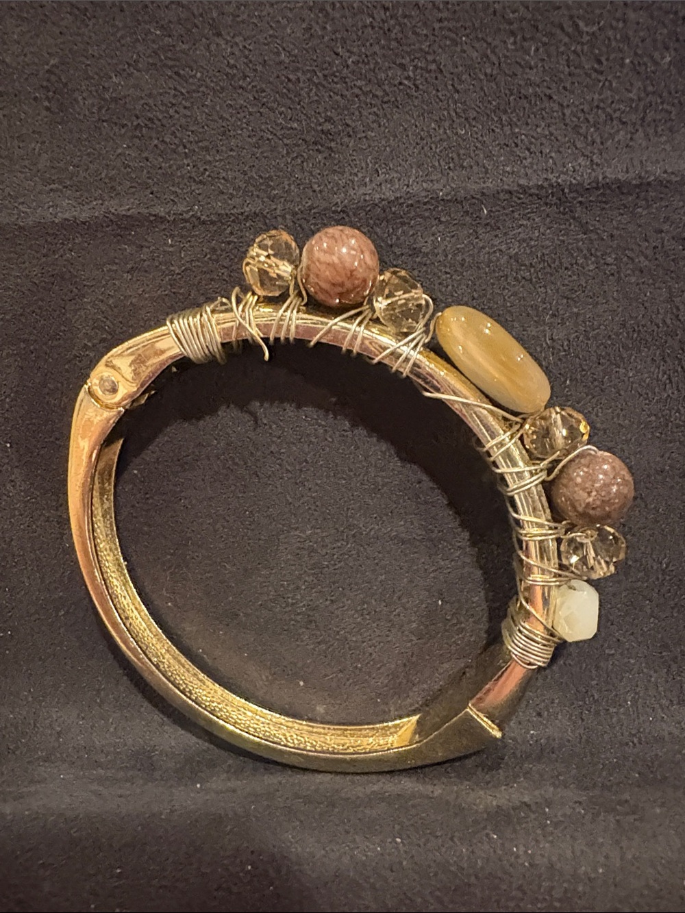 Gold-Tone Wire-Wrap Beaded Bangle Bracelet in Tan & Gold